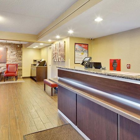 Red Roof Inn Detroit - Dearborn-Greenfield Village Екстериор снимка