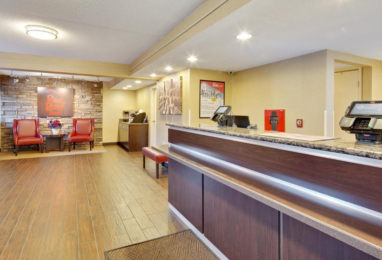 Red Roof Inn Detroit - Dearborn-Greenfield Village Екстериор снимка