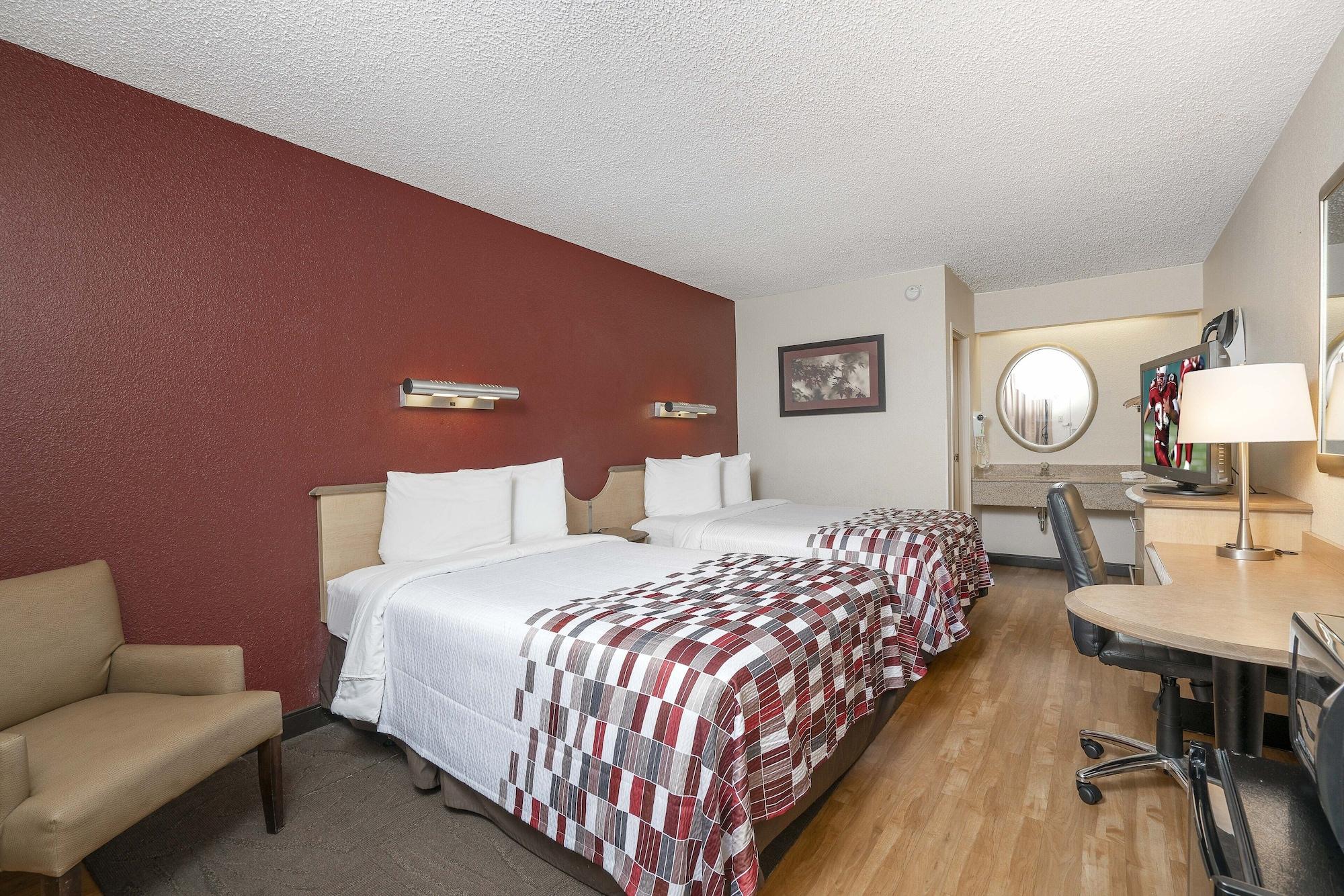 Red Roof Inn Detroit - Dearborn-Greenfield Village Екстериор снимка