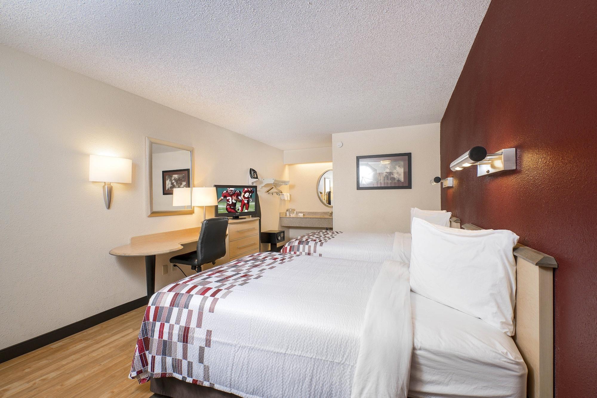 Red Roof Inn Detroit - Dearborn-Greenfield Village Екстериор снимка