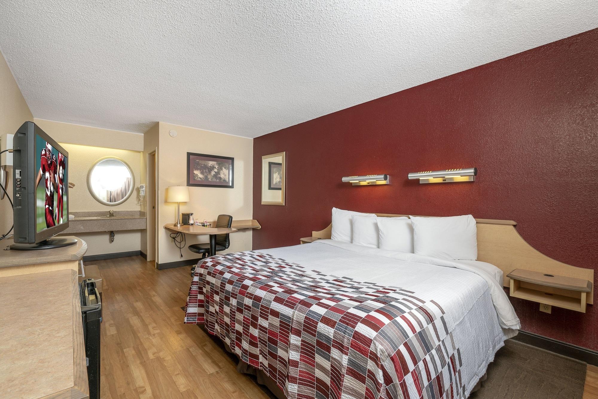 Red Roof Inn Detroit - Dearborn-Greenfield Village Екстериор снимка